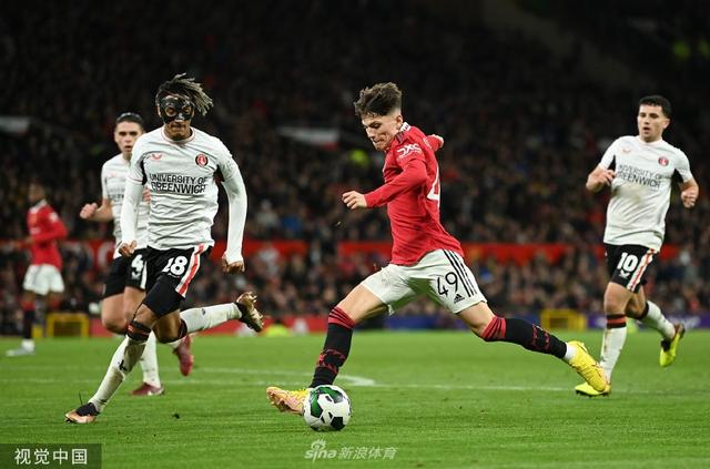 巴萨的新黄 巴萨的新黄